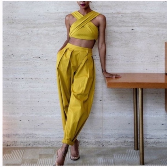 THE DROP Citronelle Bustier Wrap Around Rib Cropped Top - Picture 3 of 12